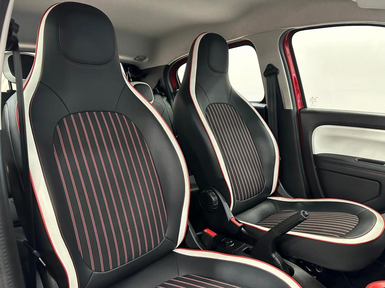 Renault Twingo TCe 95 CV EDC Intens