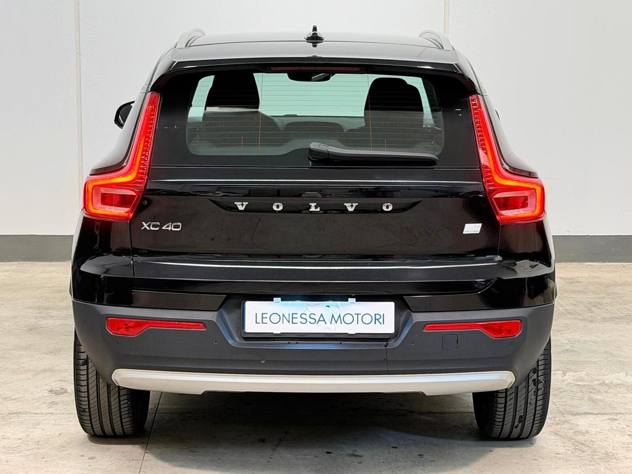 Volvo XC40 B3 automatico Core