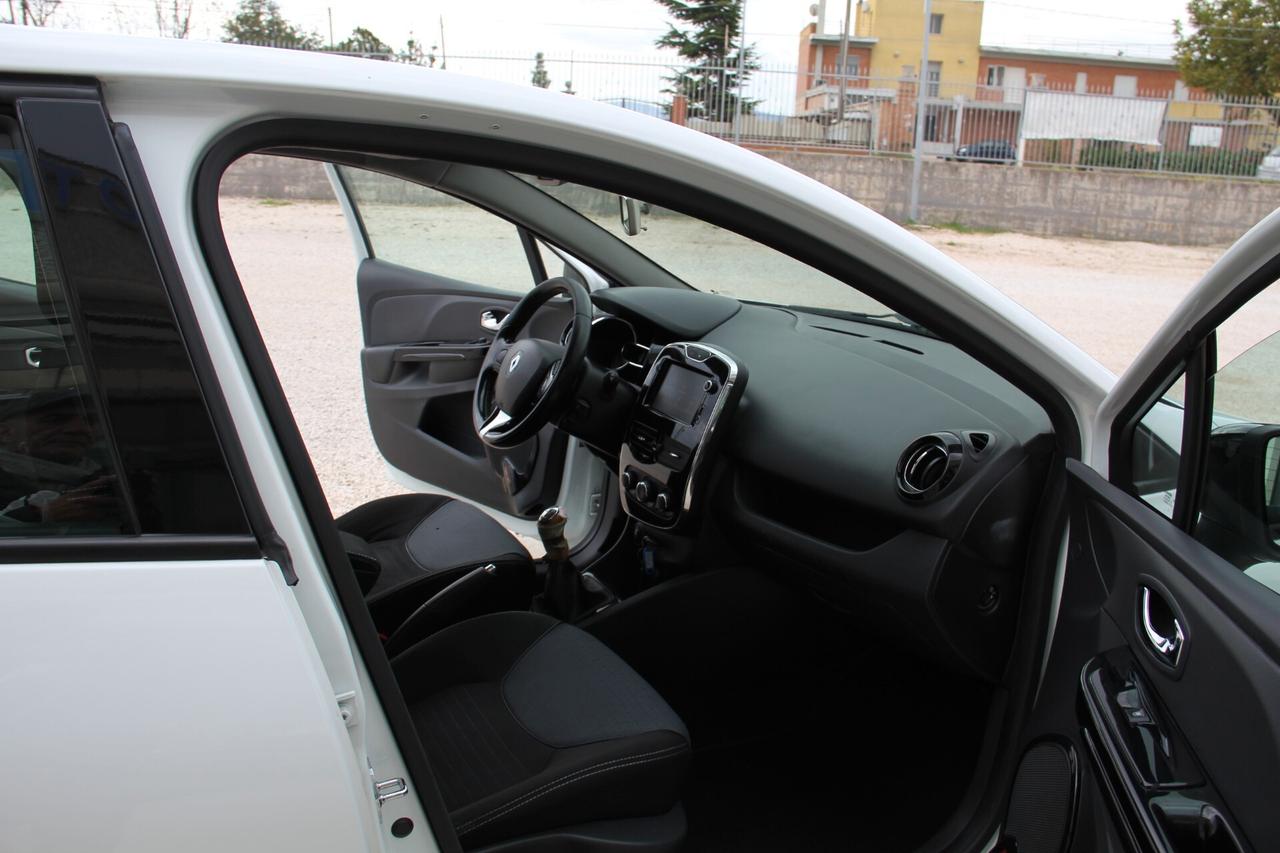 Renault Clio 0.9 TCe 12V GPL Start&Stop 5 porte Energy (KW 66 - CV 90 Neopatentati)