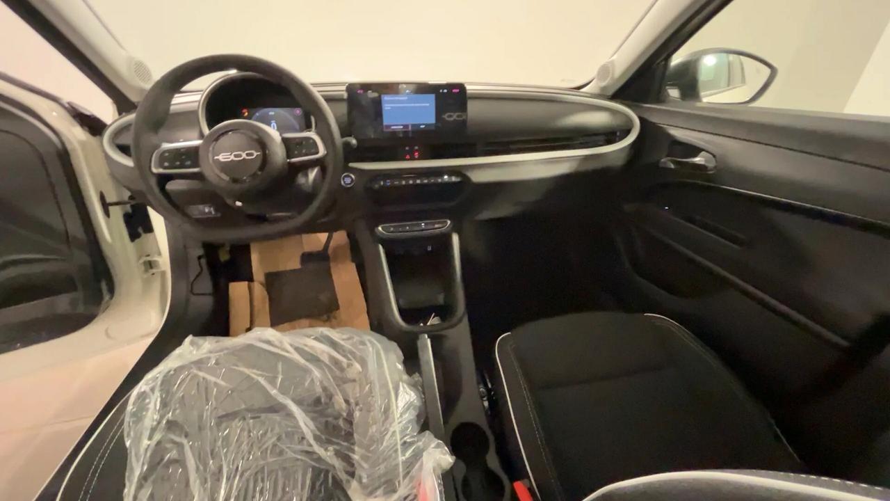 Fiat 600 Hybrid 100 CV DCT MHEV