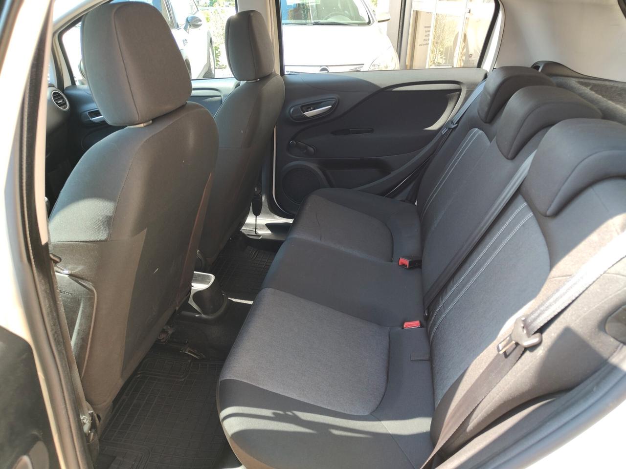 Fiat Punto 1.3 MJT II 75 CV 5 porte Lounge