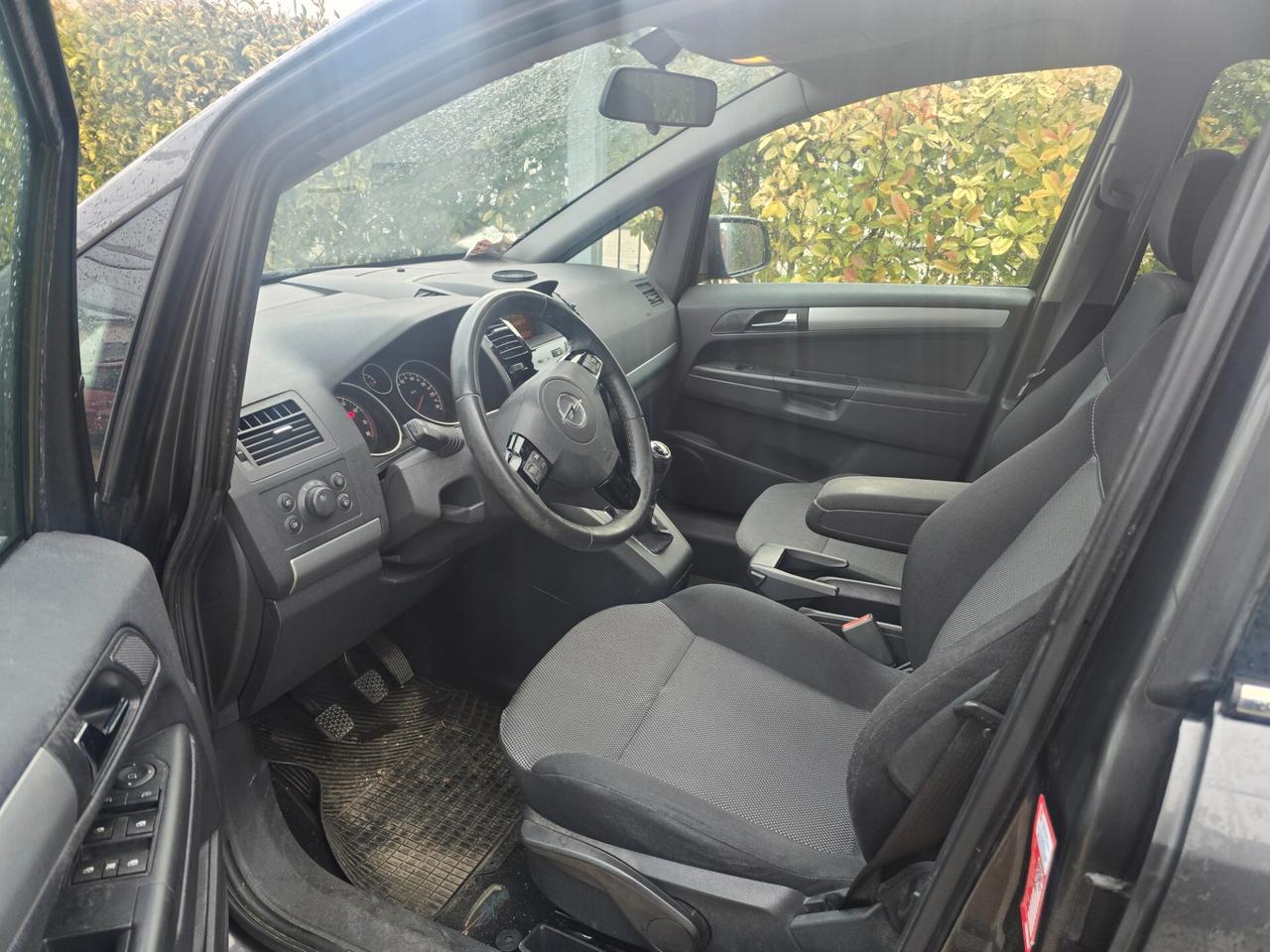 Opel Zafira 1.6 16V ecoM 150CV Turbo One