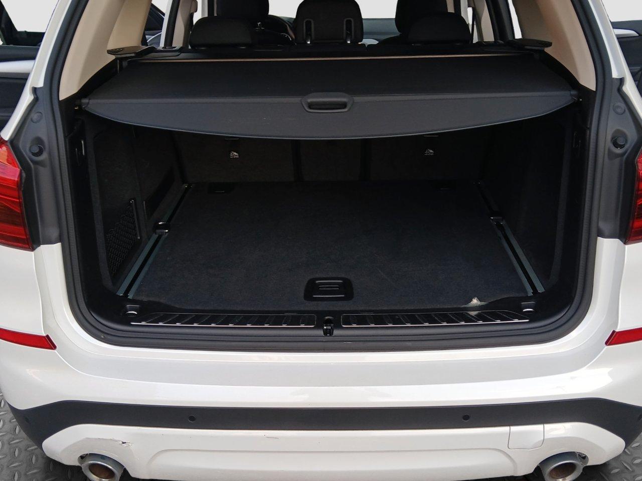BMW X3 xdrive20d mhev 48V Business Advantage auto