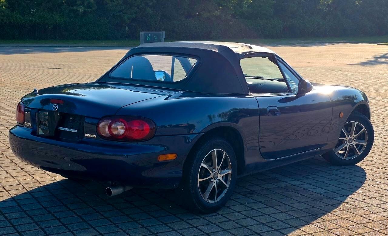 Mazda MX5 1.6i Spider MX5 roadster