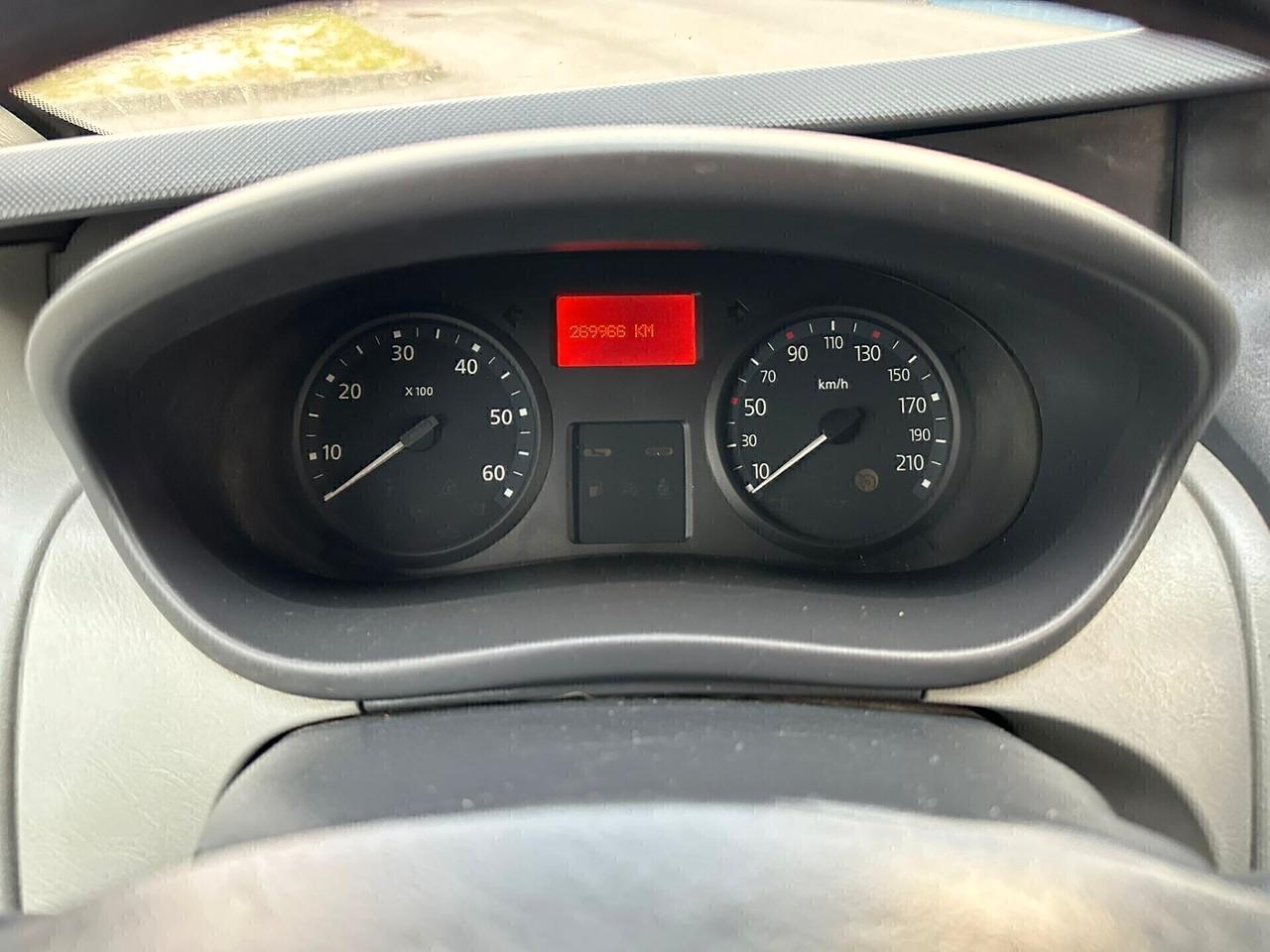 RENAULT TRAFIC ANNO 2012 EURO5B SUPER PREZZO!