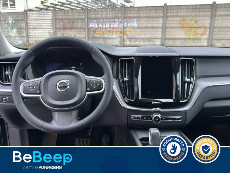 Volvo XC60 2.0 B4 MOMENTUM PRO AWD AUTO