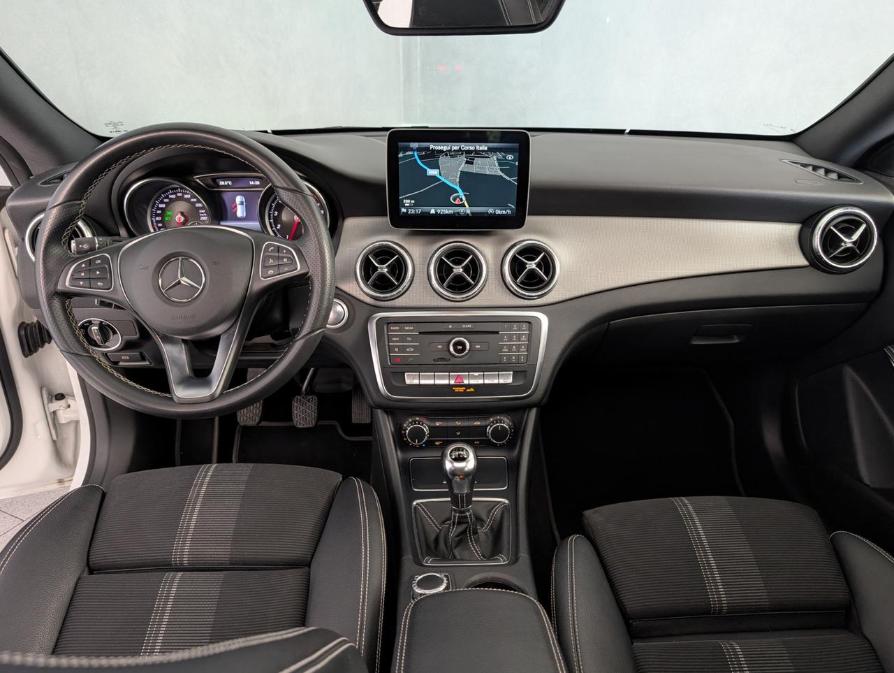 Mercedes-Benz CLA 180 180 Sport