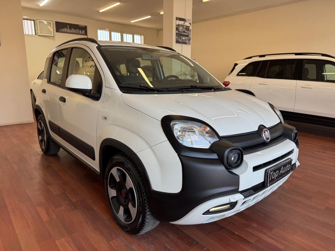 FIAT PANDA 1.0 FireFly S&S HYBRID CITY CROSS