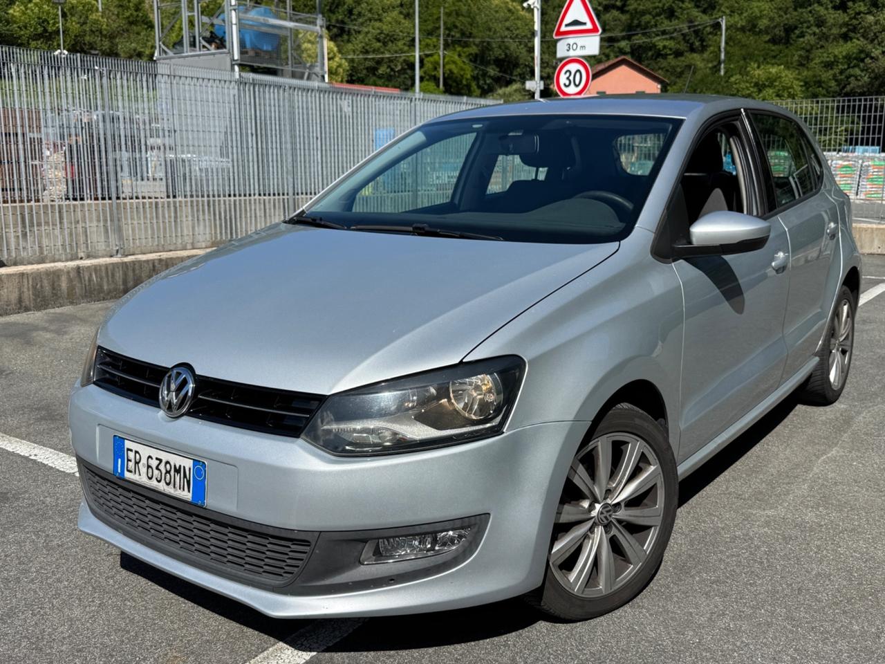 Volkswagen Polo 1.6 TDI tagliandi solo casa madre 2014