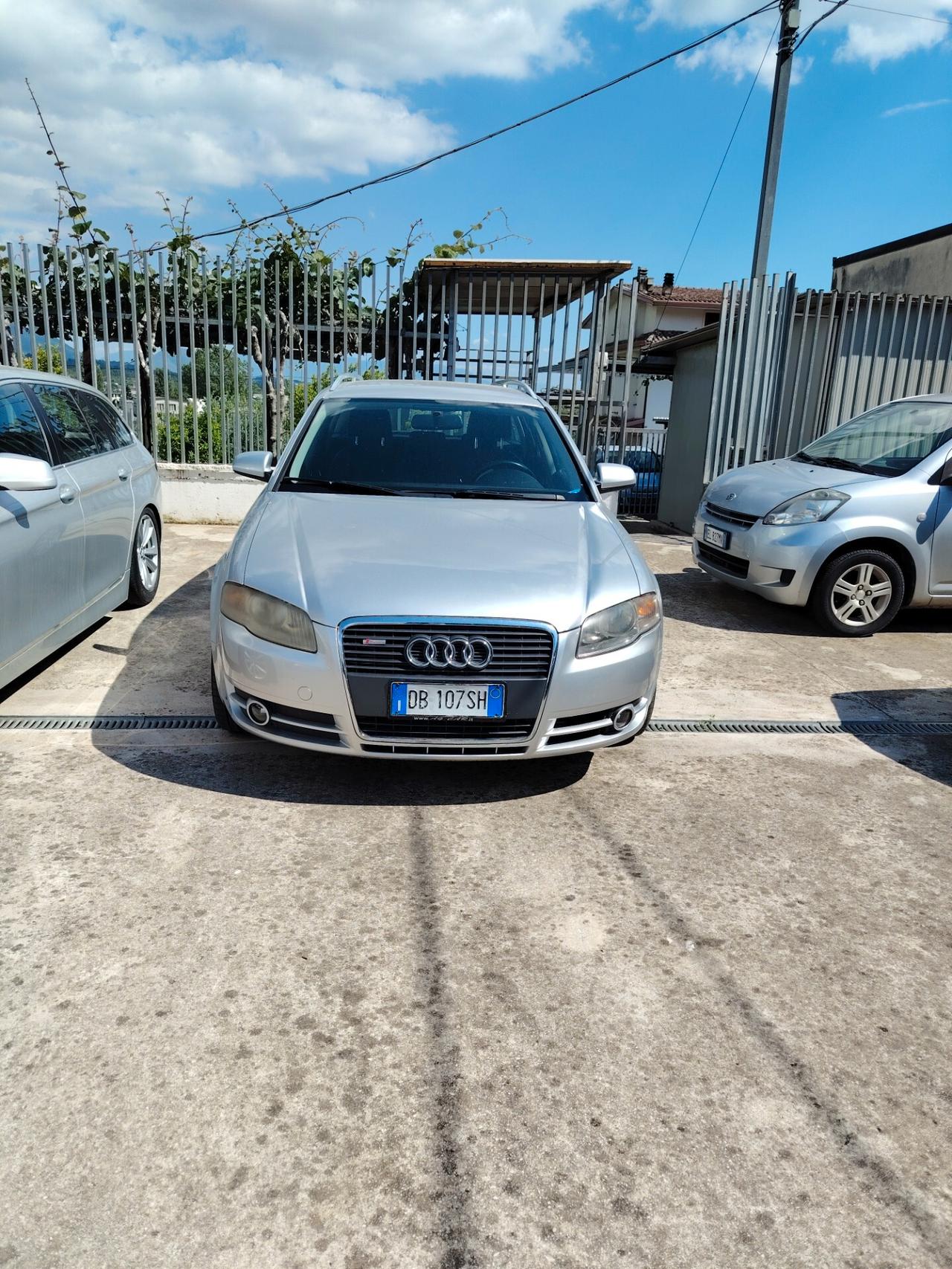 Audi A4 2.0 16V TDI Avant Top