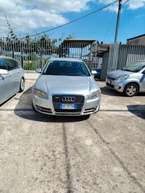 Audi A4 2.0 16V TDI Avant Top