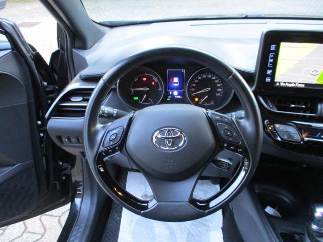 TOYOTA C-HR 1.8 Hybrid E-CVT Business