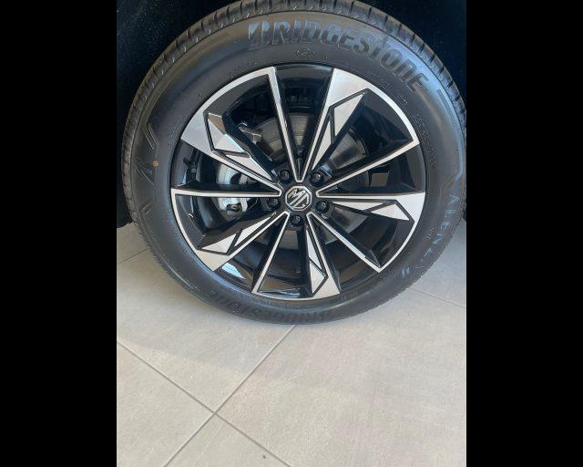 MG HS MG NEW 15T MT LUX