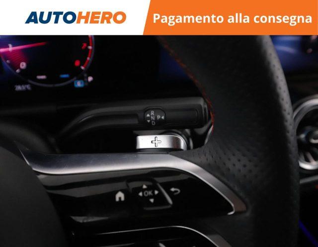 MERCEDES-BENZ GLA 180 Automatic AMG Line Premium