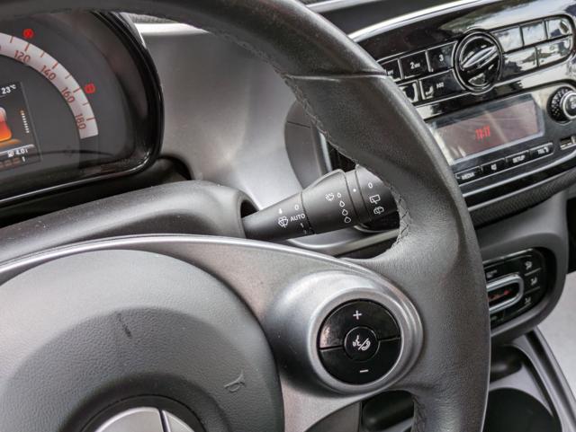 SMART ForFour PASSION 1.0cc 71cv LANE ASSIST SEDILI RISCALD.