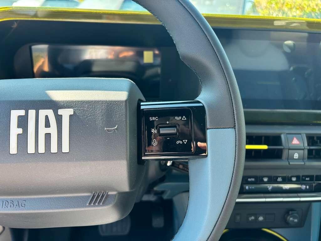 Fiat Grande Panda 1.2 Hybrid 110 CV S&S La Prima 2026 / KM 0 IVA ESPOSTA Tua a solo 229 Euro al mese