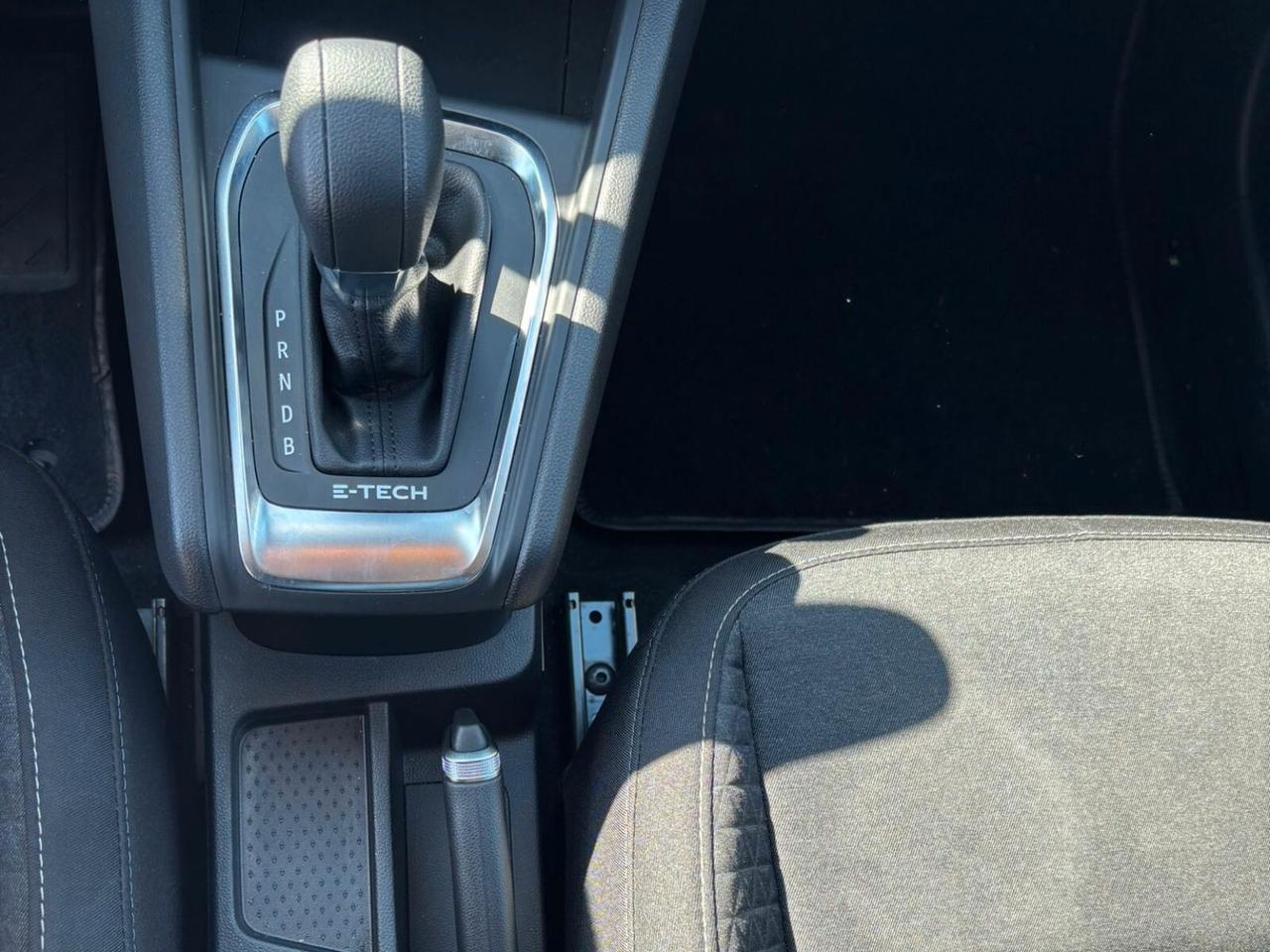 Renault Captur Full Hybrid E-Tech 145 CV Equilibre