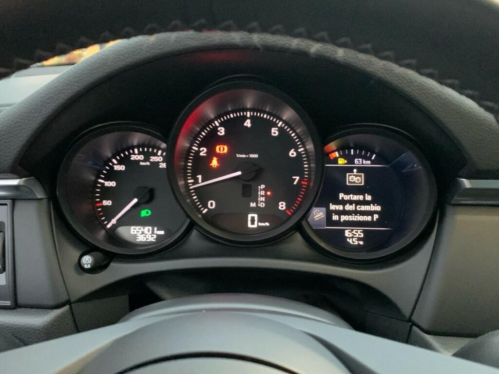 Porsche Macan 2.0 PDK