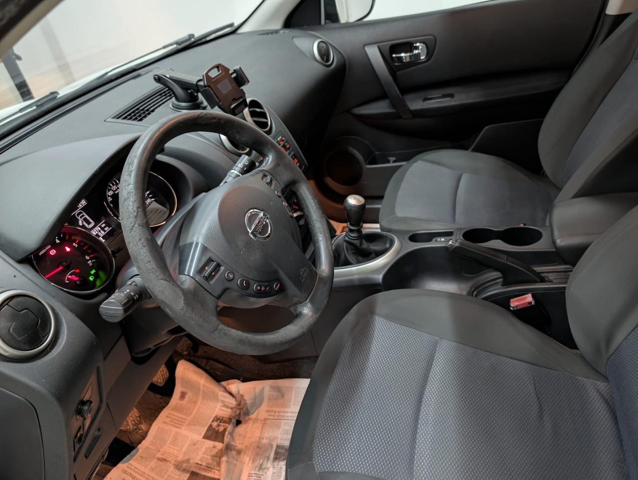 Nissan Qashqai 1.5 dCi Visia – Pronta consegna, efficienza e comfort