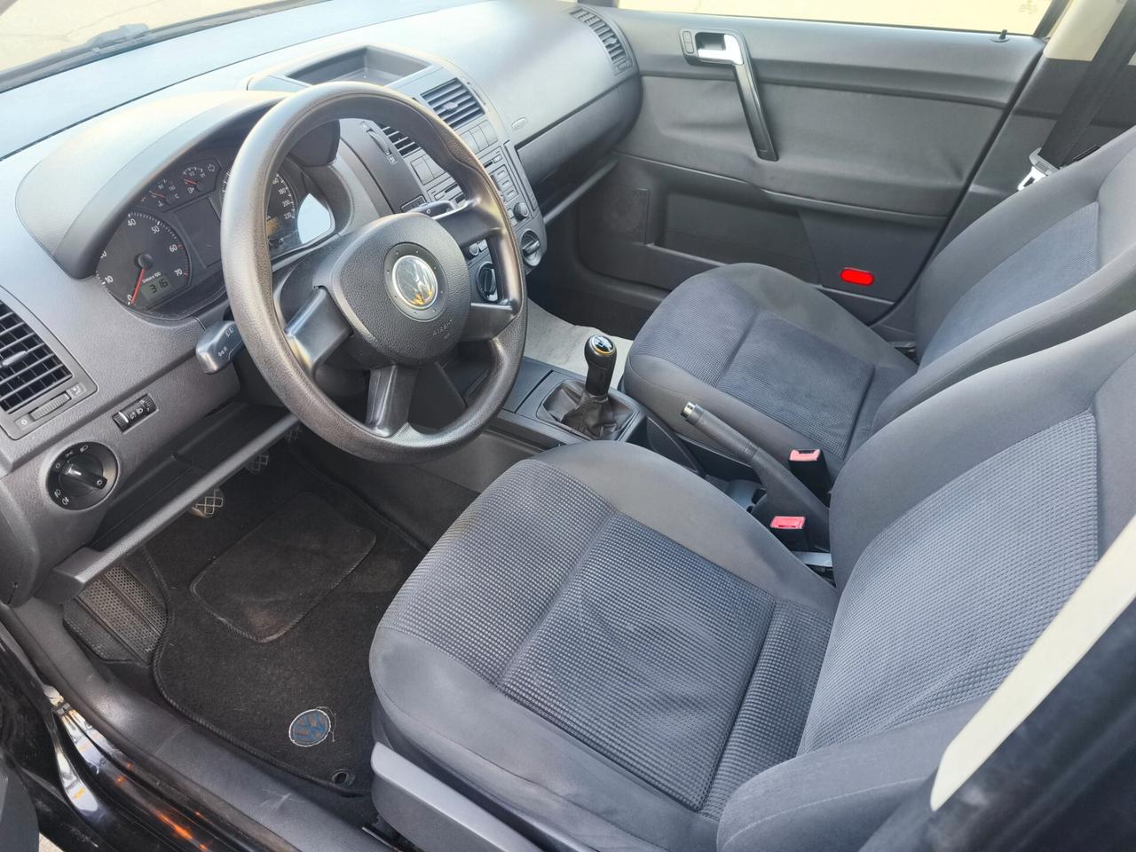 Volkswagen Polo 1.2/64CV 12V 5p. Comfortline