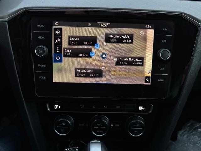 VOLKSWAGEN Passat Variant 1.6 TDI SCR DSG Business BMT