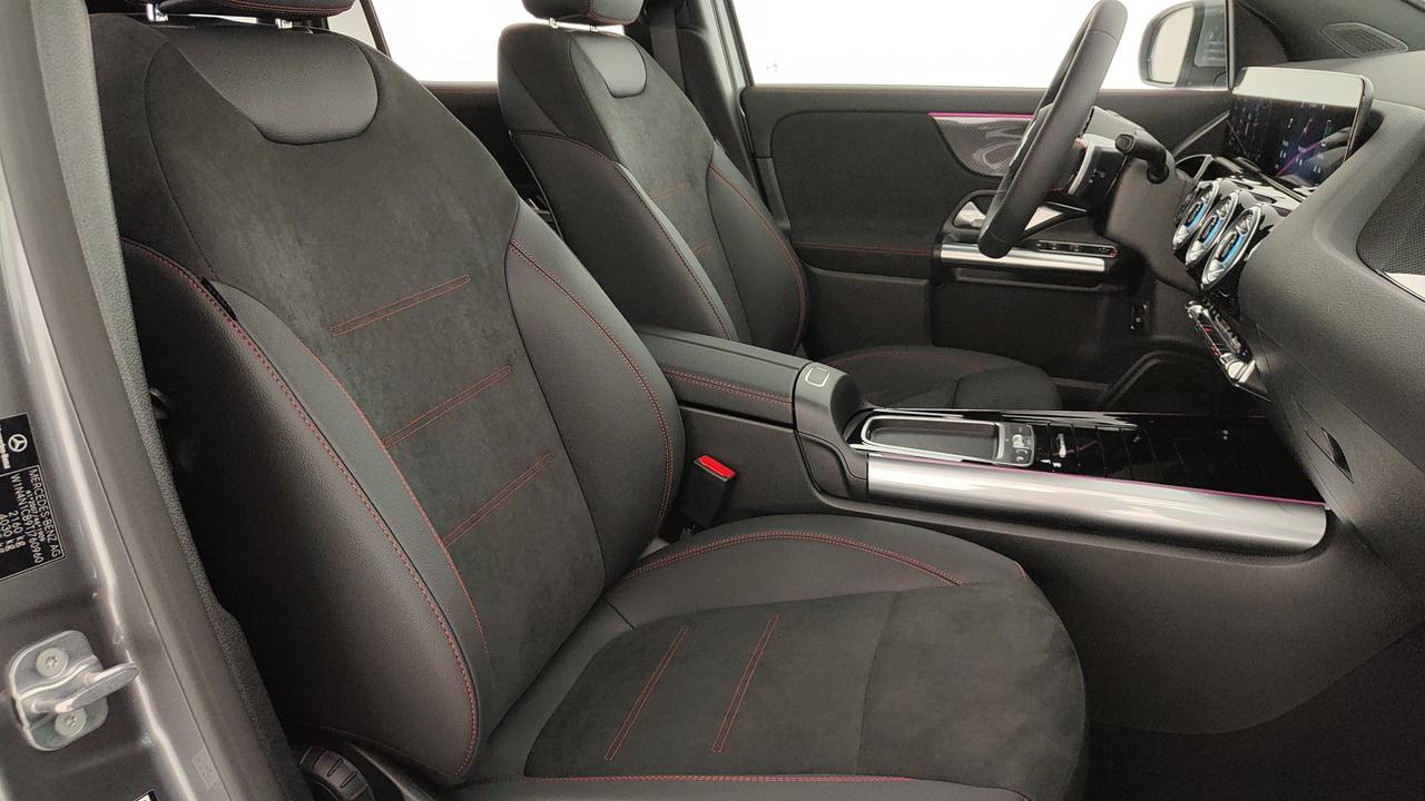 Mercedes-Benz GLA 200 d automatic