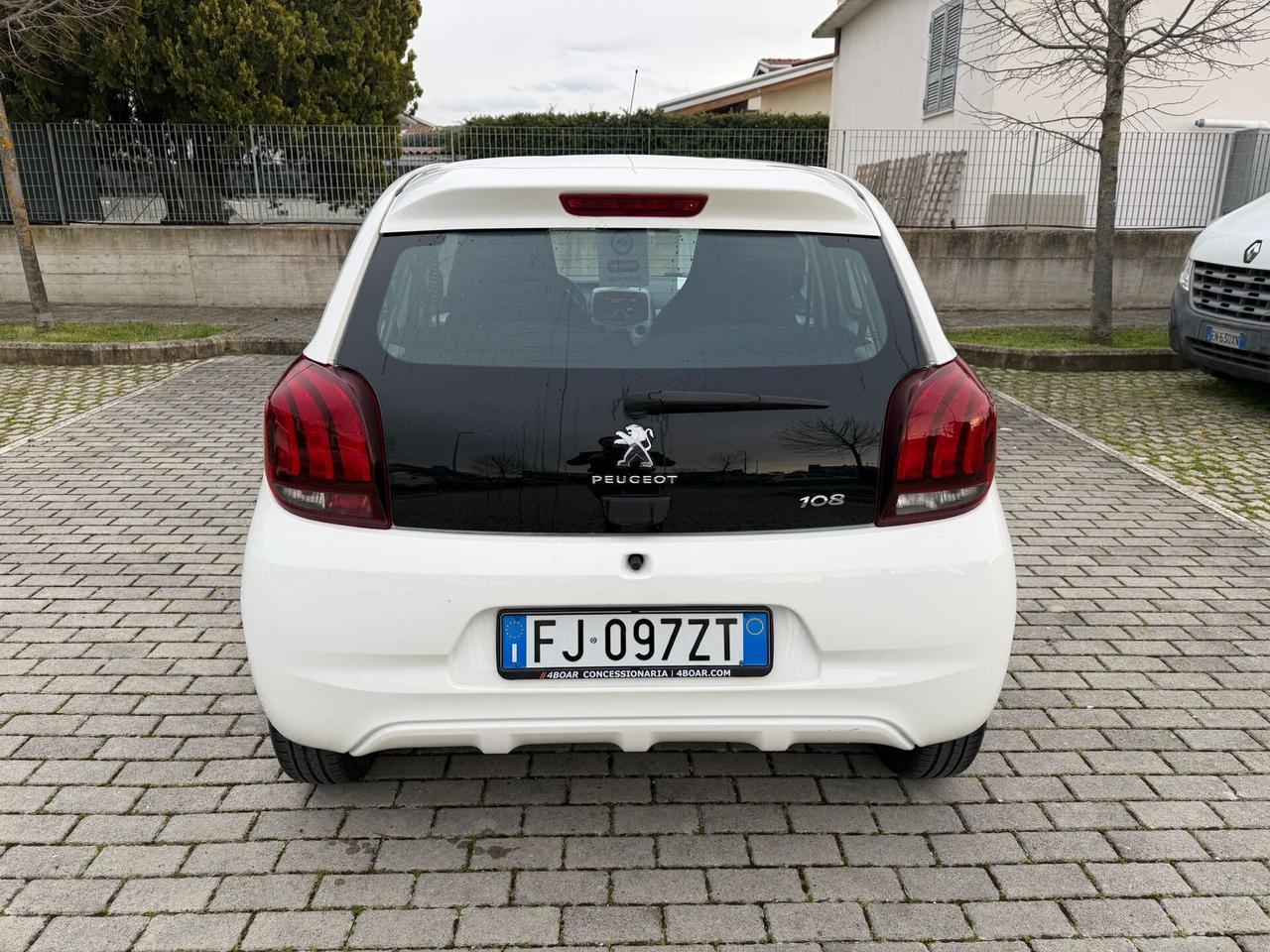 Peugeot 108 *NEOPATENTATI* 5 porte Access