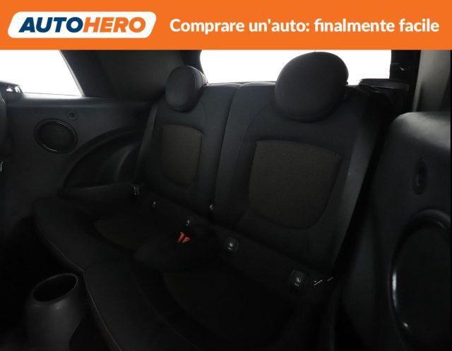 MINI Mini 1.5 Cooper D Cabrio