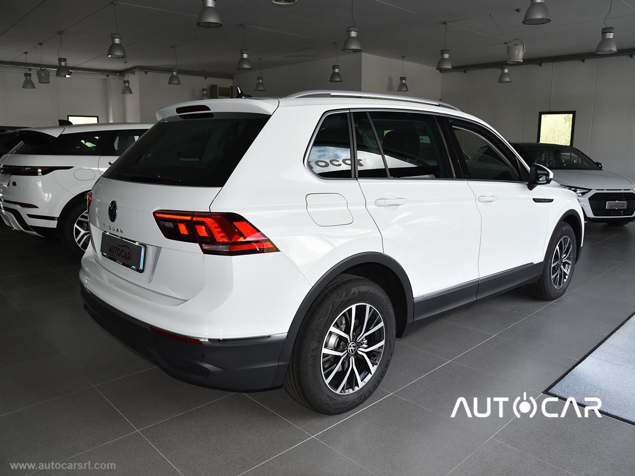 VOLKSWAGEN Tiguan 2.0 TDI LIFE