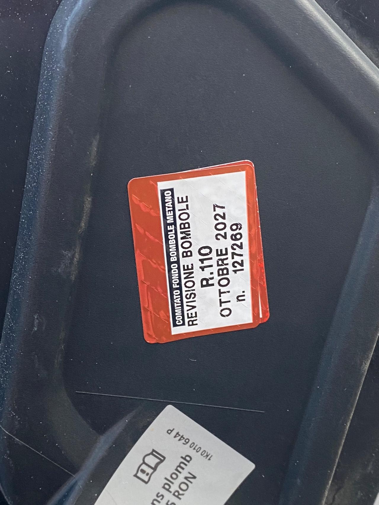 Volkswagen Golf 1.4 TGI 5p. Trendline BlueMotion PRONTA COSEGNA