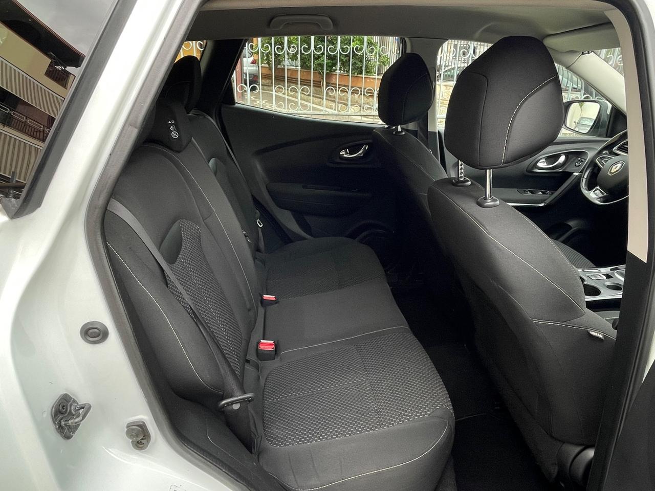 Renault Kadjar dCi 8V 110CV EDC Energy Intens