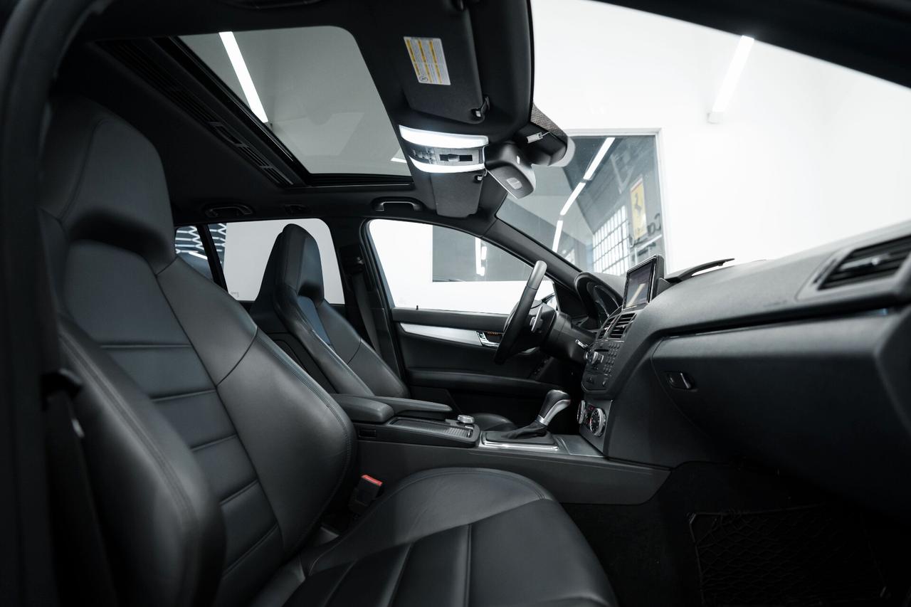 Mercedes-benz C 63 AMG