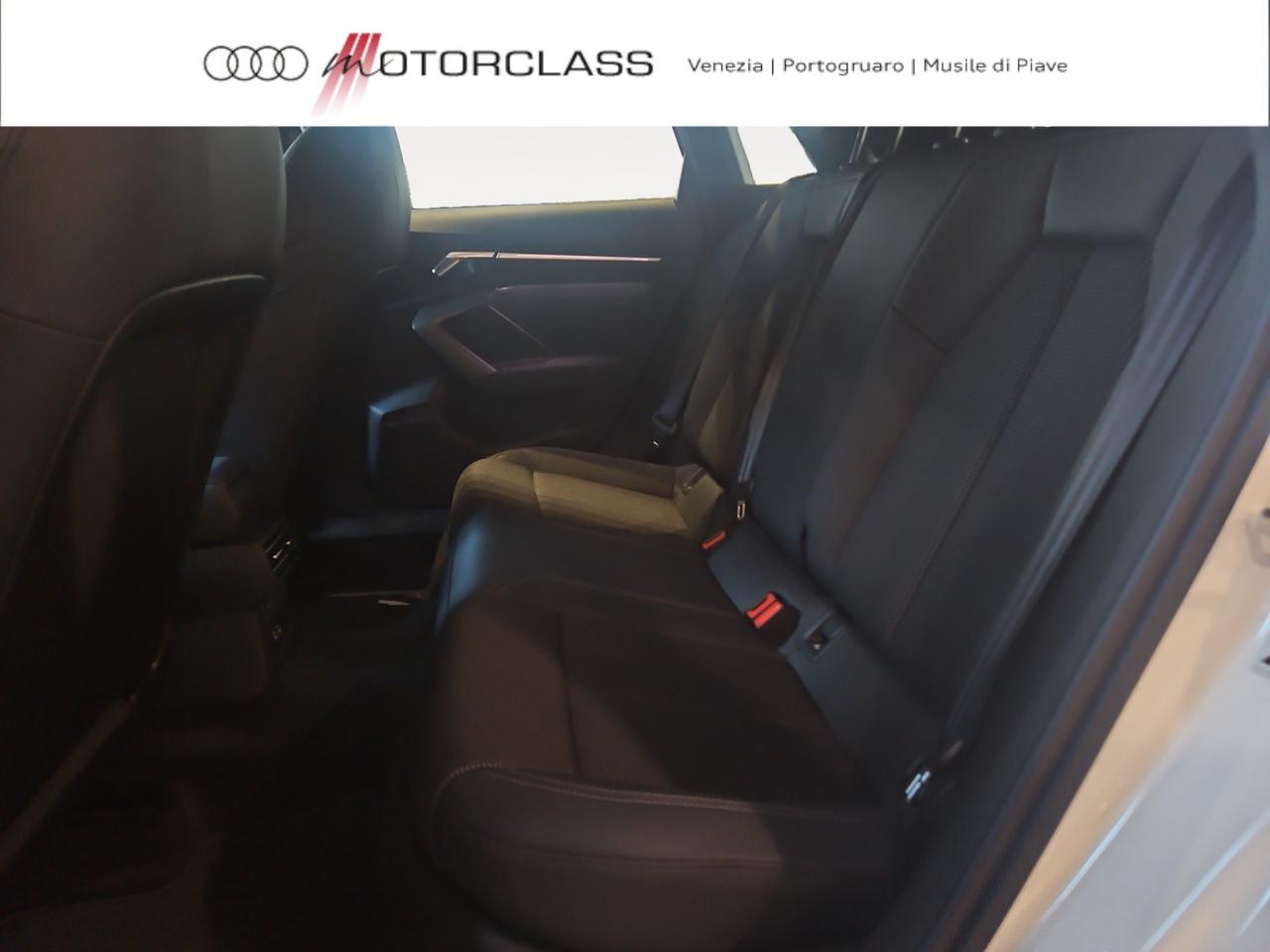 Audi A3 allstreet 2.0 tdi 150cv identity contrast s tronic
