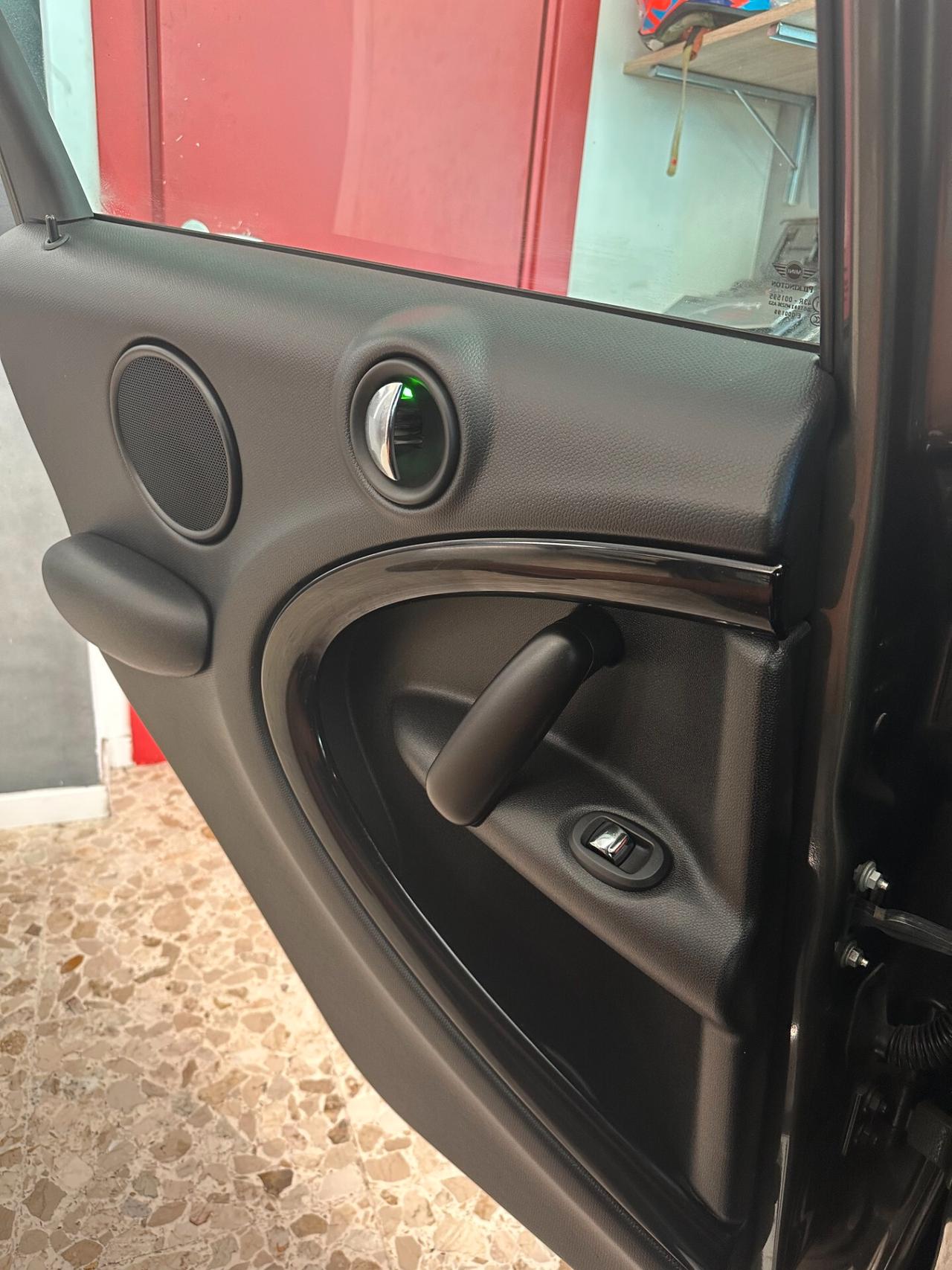 Mini Cooper Countryman 2.0 SD ALL4 Automatica
