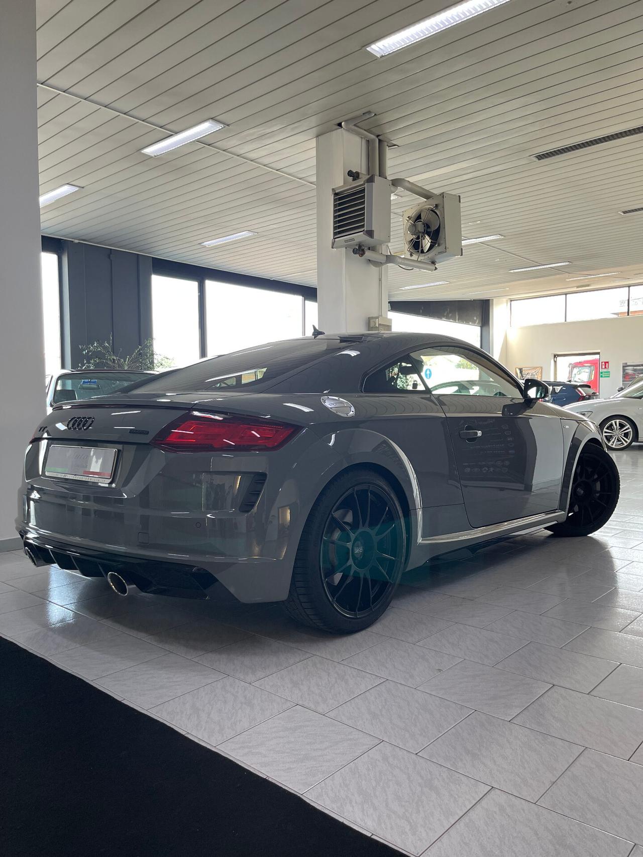 Audi TT Coupé 45 TFSI quattro S tronic 99 ESEMPLARI QUANTUM GRAY EDITION