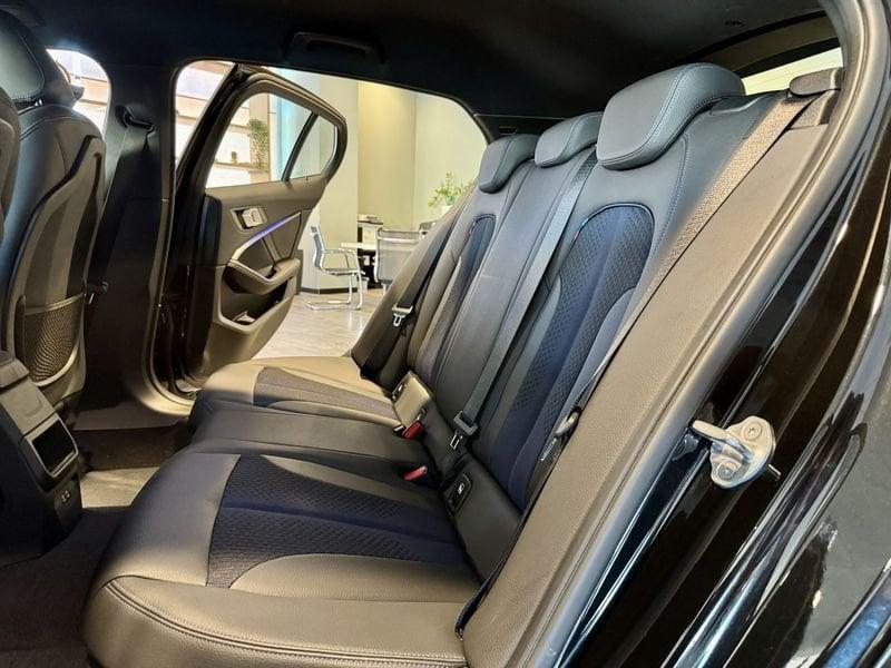 BMW Serie 1 116d 5p. Msport Cambio Aut.