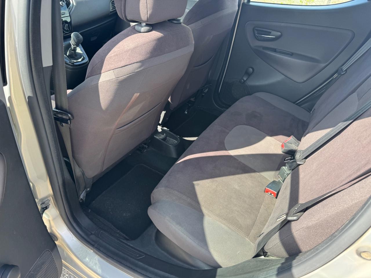 Lancia Ypsilon 1.2 69 CV 5 porte GPL Ecochic Gold