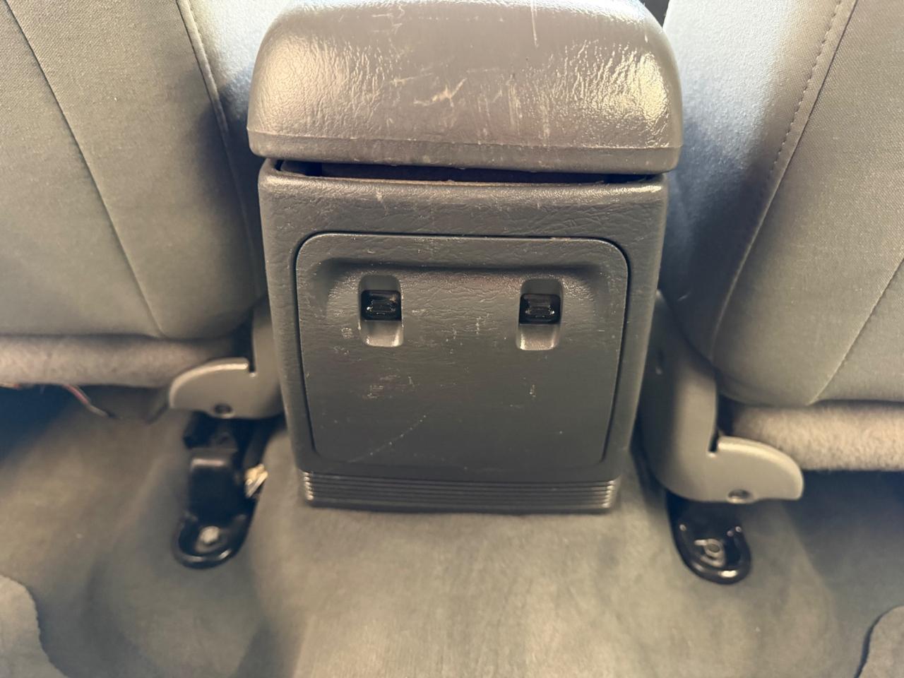 Jeep Cherokee 2.8 CRD Sport automatica