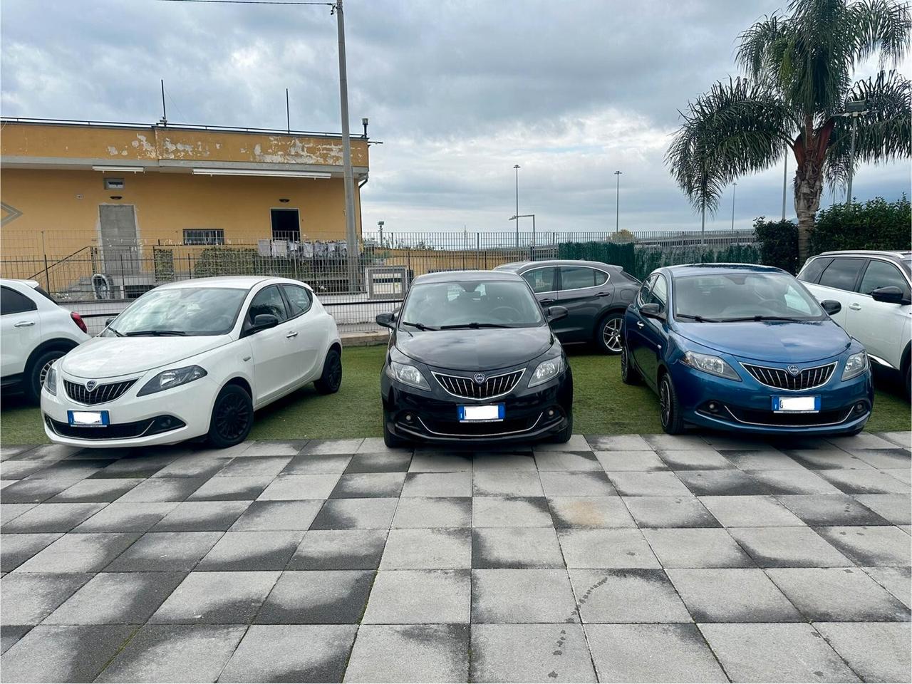 Lancia Ypsilon 1.2 69 CV 5 porte GPL Gold 2022