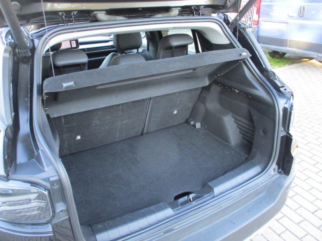 Jeep Avenger 1.2 Turbo MHEV DCT Summit Led/Camera