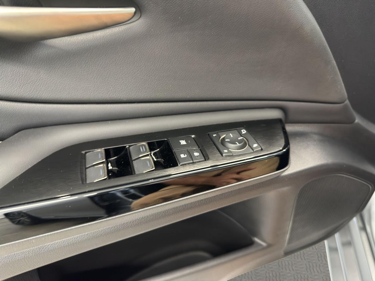 Lexus ES 300h 2.5 Executive cvt