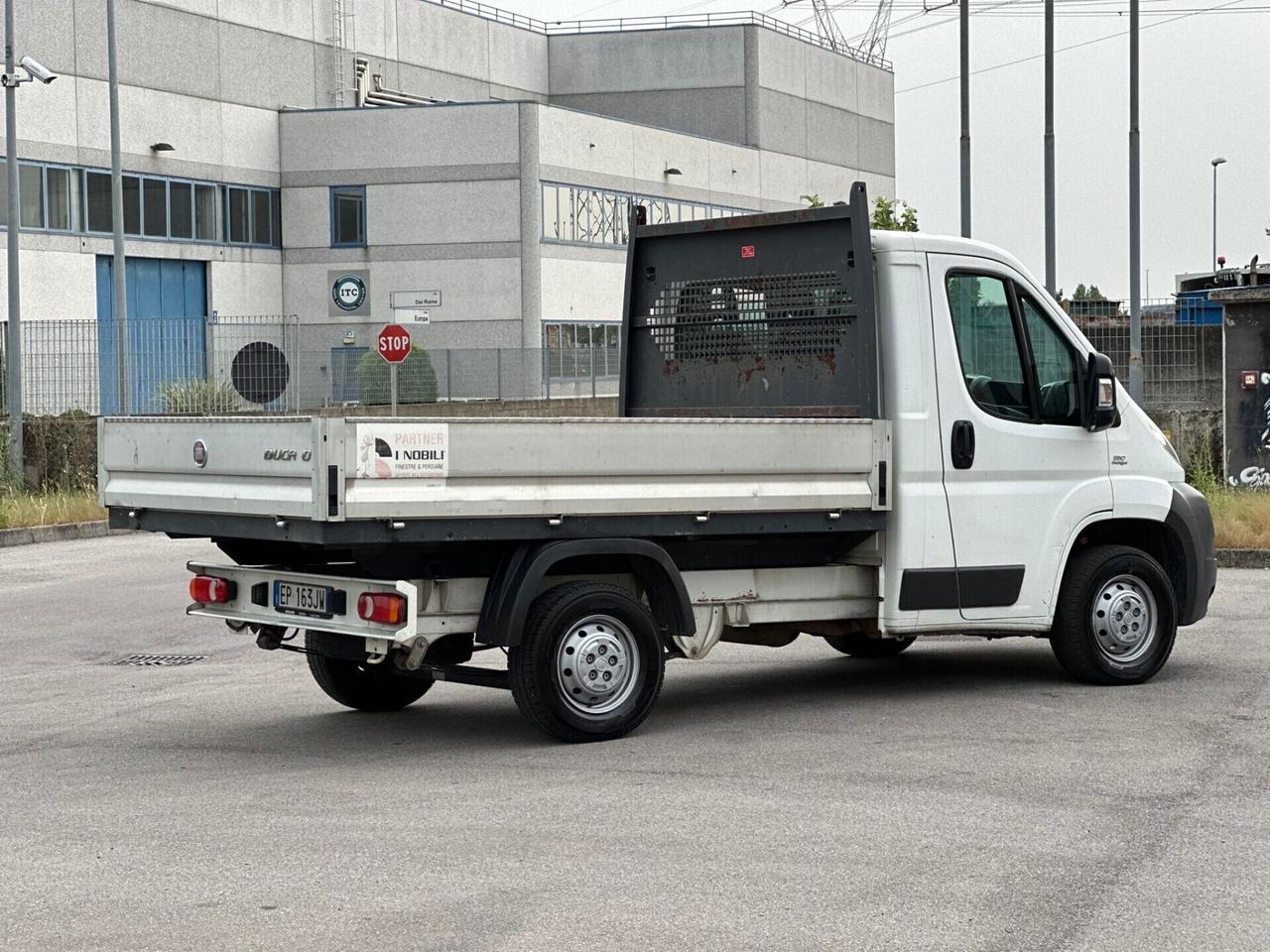 Fiat ducato con cassone corto