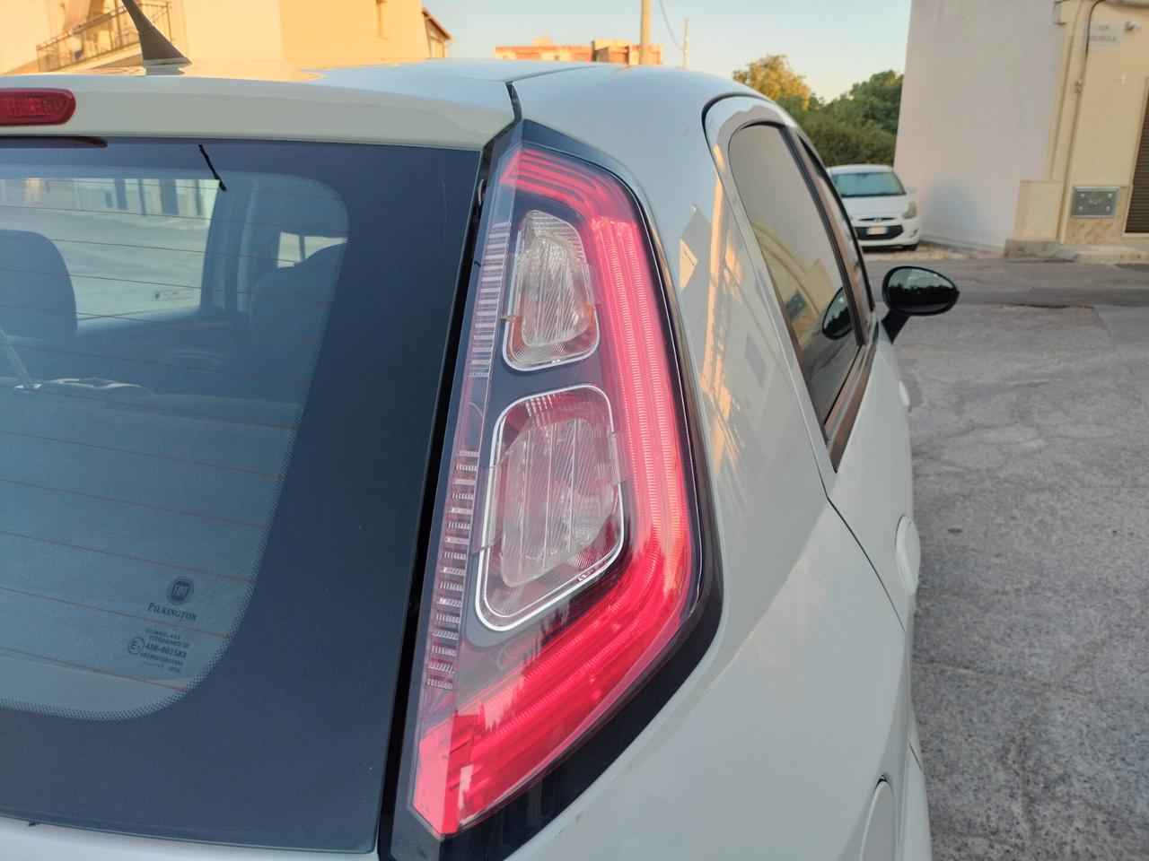 Fiat Punto 1.4 8V 5 porte Natural Power Young