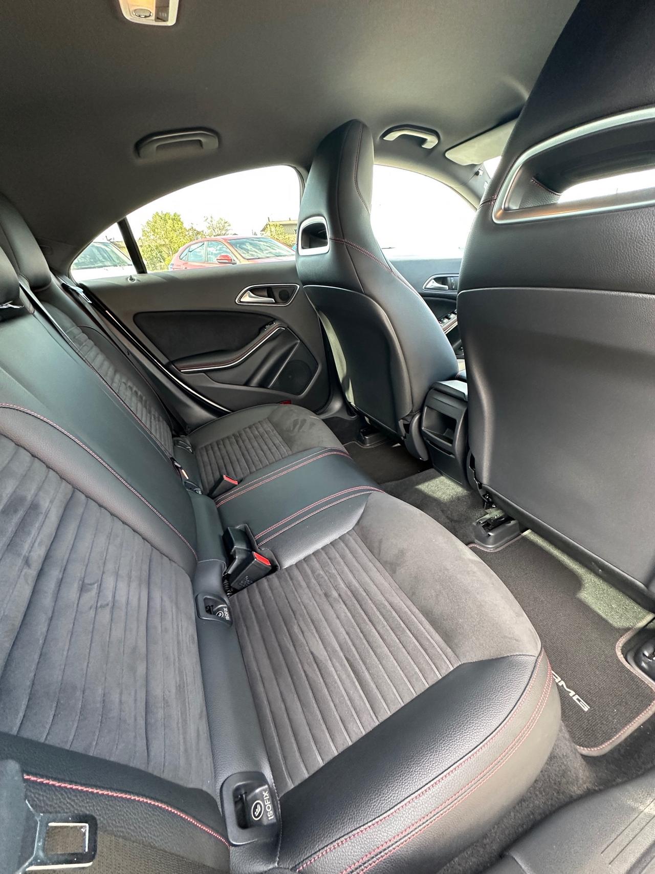 Mercedes-benz CLA 180 CDI Automatic Premium - 2015