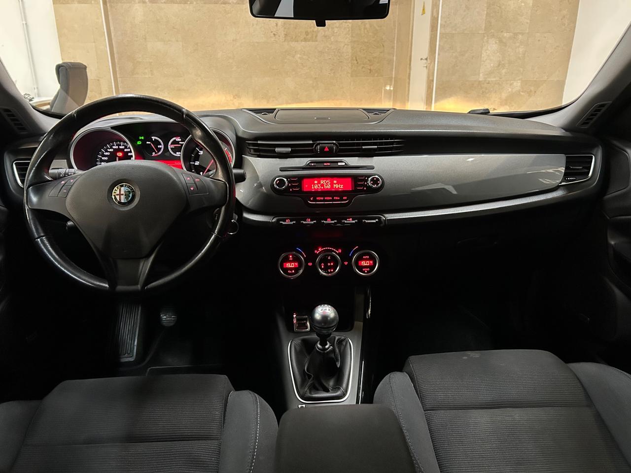 Alfa Romeo Giulietta 1.6 JTDm-2 105 CV Distinctive