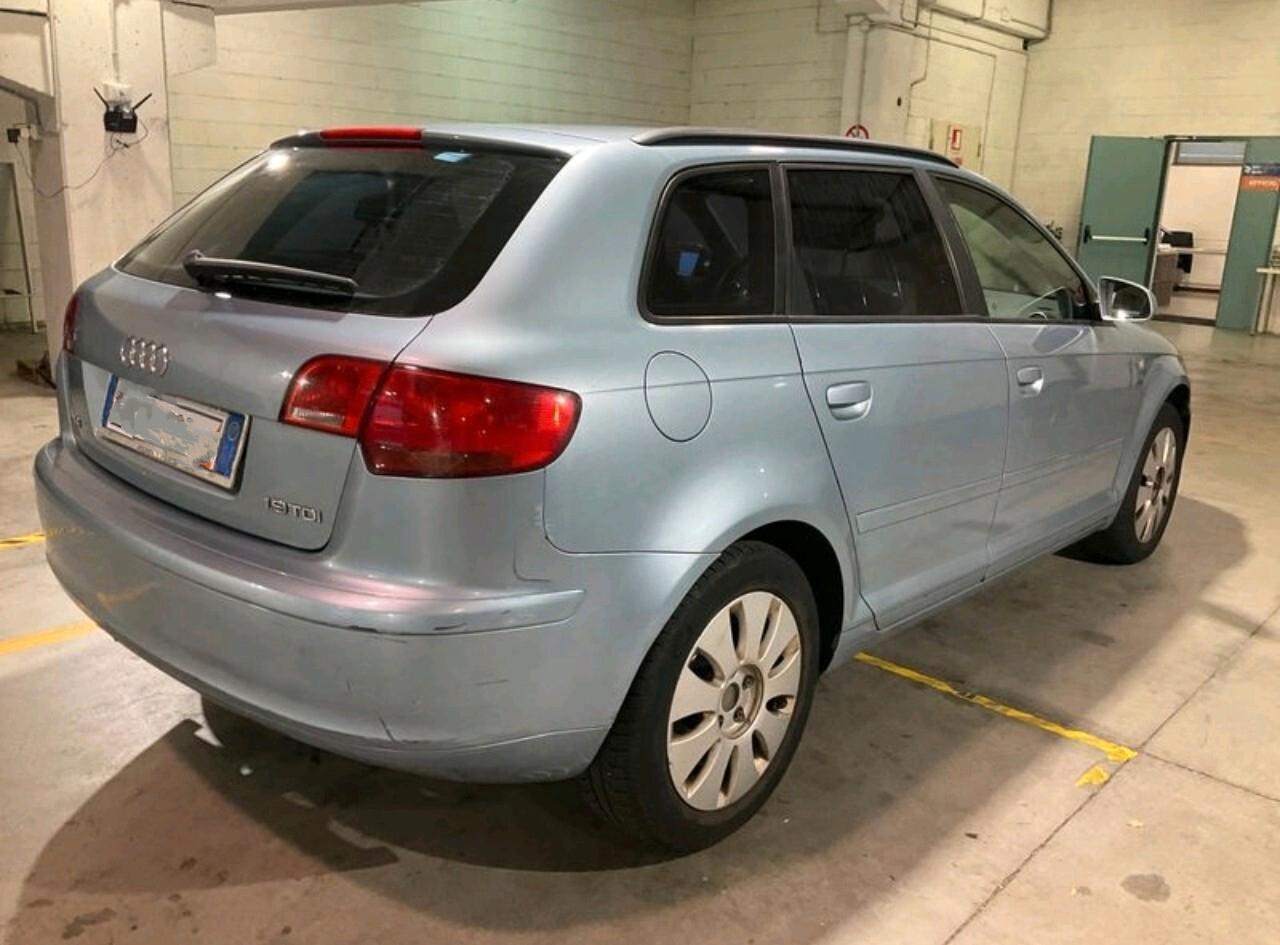 Audi A3 SPB 1.9 TDI 5P AMBITION OK NEOPATENTATI