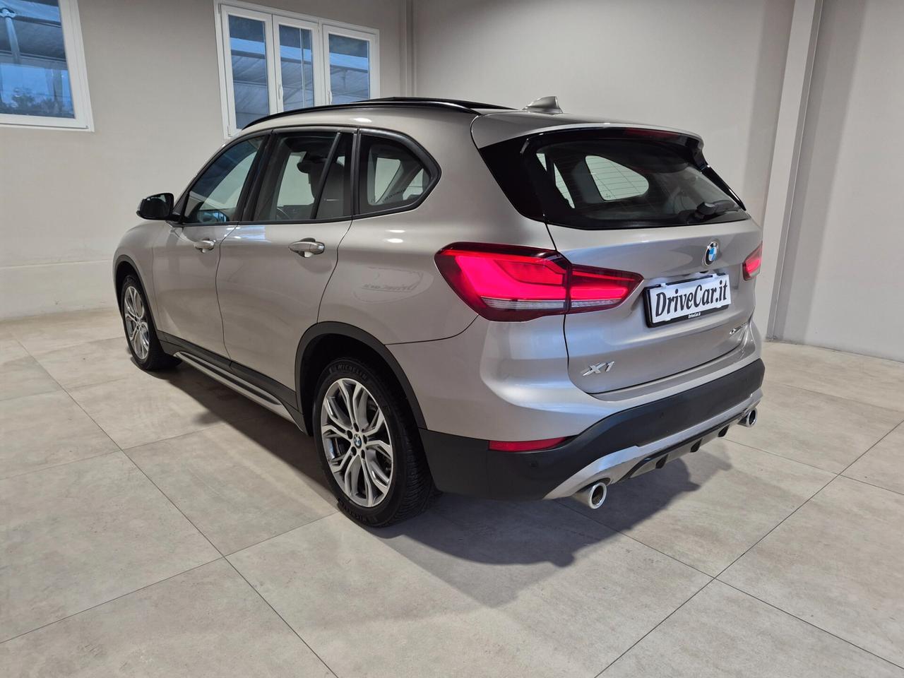 Bmw X1 xDrive20d Sport TETTO APRIBILE PELLE LED NAVI