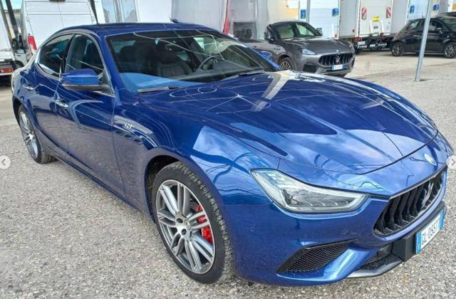 MASERATI Ghibli 330 CV MHEV GT PACK SPORT