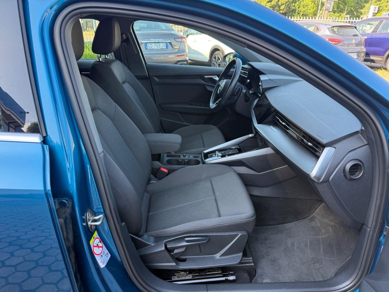 A3 Sportback Advanced 1.5 35 Electric/TFSI Cylinder on demand 110kW