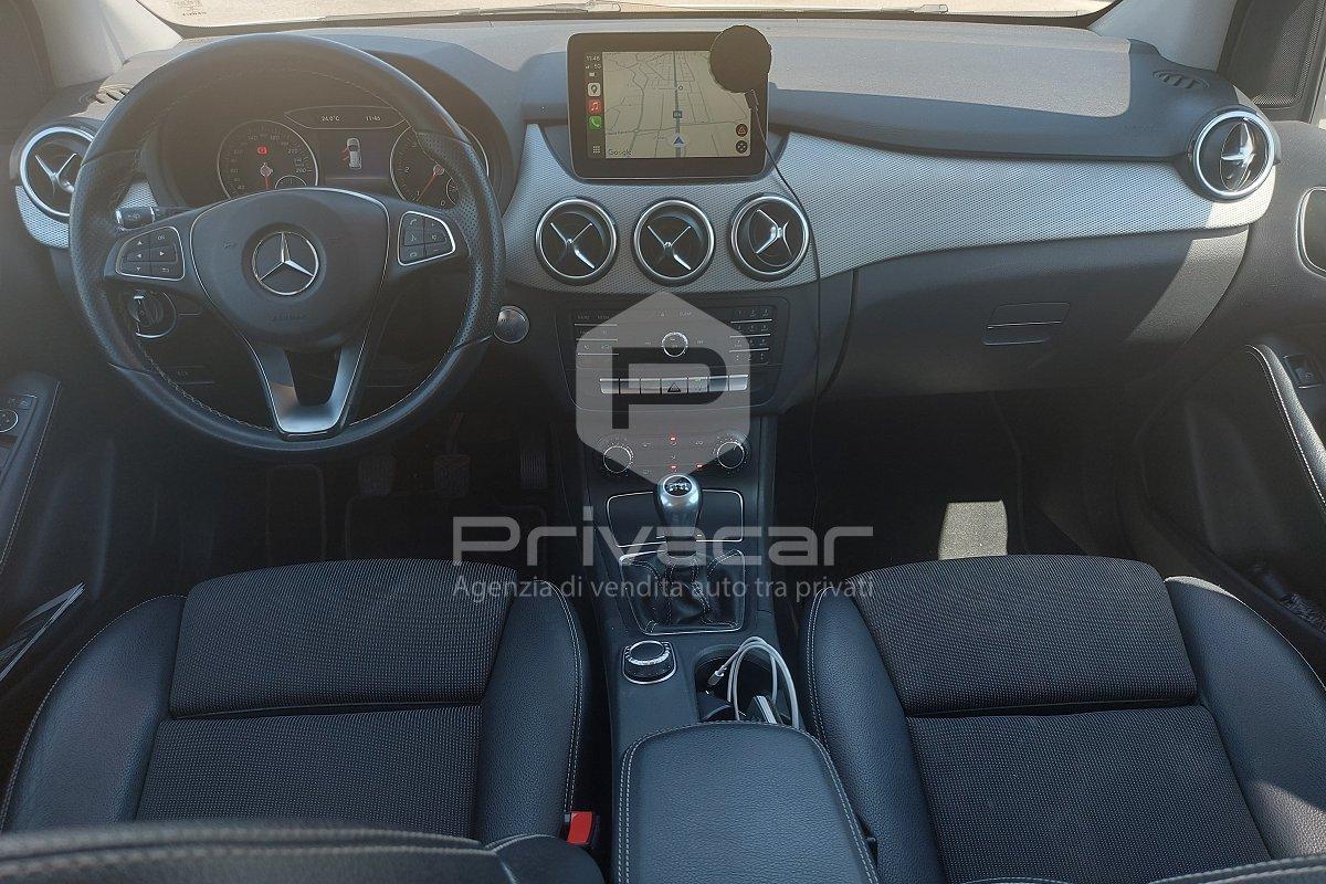 MERCEDES B 180 d Sport